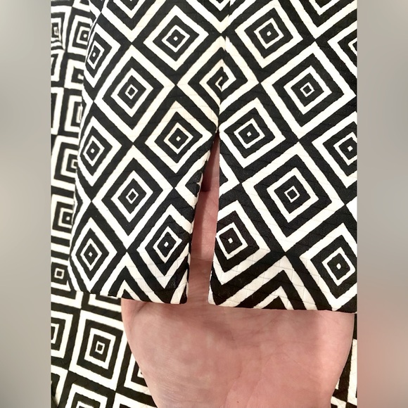 BLAZER KASPER Black & White Geometric Design, size 18 - Picture 4 of 8
